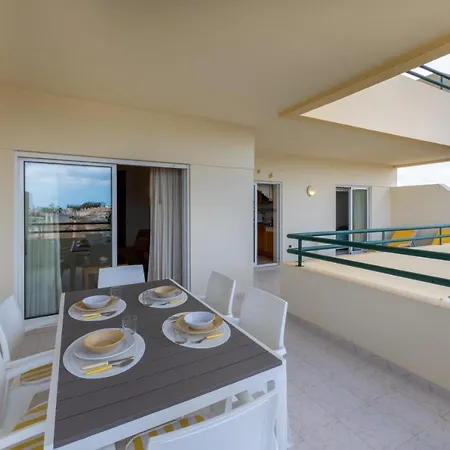 Al - Mare Apartman *