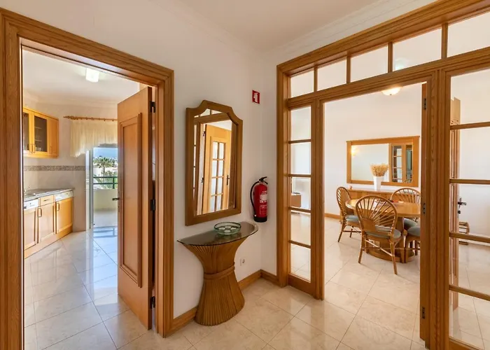 Al - Mare * 阿尔布费拉