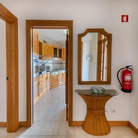 Al - Mare アパート