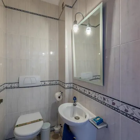 Al - Mare Apartman *